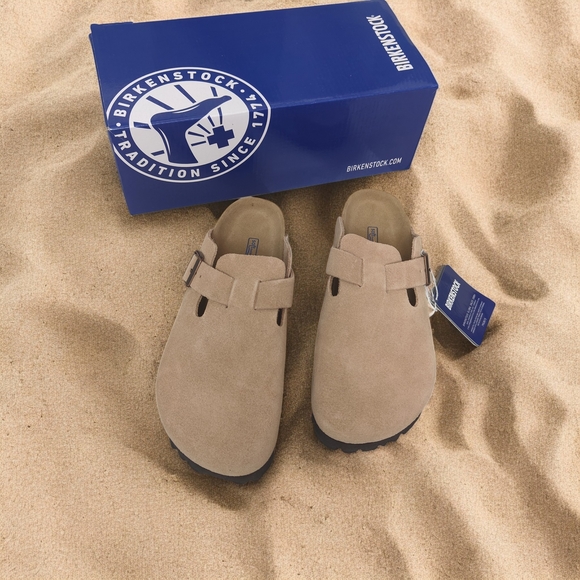 Birkenstock Boston Cream Suede Clogs - Narrow Fit - Picture 1 of 6